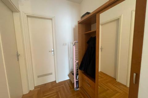 Zagreb, Kamenarka &ndash; dvosoban stan s balkonom