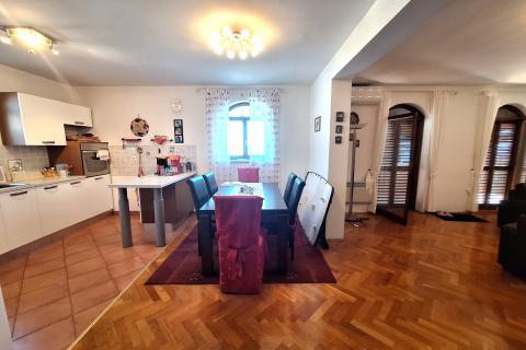 Huis Poljane, Opatija - Okolica, 332m2
