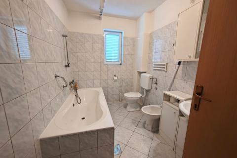 Дом Malinska, Malinska-Duba&scaron;nica, 243m2