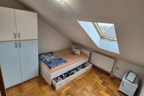 Flat/Appartement Centar, Velika Gorica, 100m2