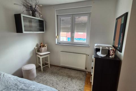 Flat/Appartement Centar, Velika Gorica, 100m2