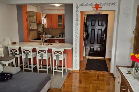 Flat/Appartement Centar, Velika Gorica, 100m2