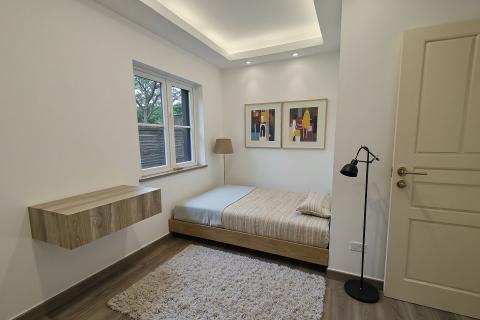 Crikvenica - renoviran stan s vlastitim dvori&scaron;tem