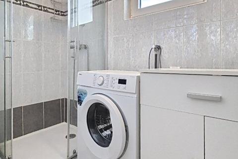 Istra, Poreč - stan u centru  s dvije spavaće sobe i pogledom na more