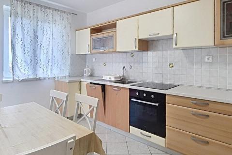 Istra, Poreč - stan u centru  s dvije spavaće sobe i pogledom na more