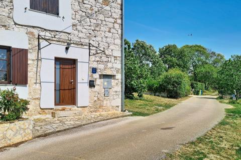 Istra, Poreč okolica - kamena kuća 4 km do mora