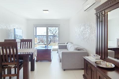 Istra, Ka&scaron;telir-Labinci - samostojeća kuća sa 3 stana, pogled more