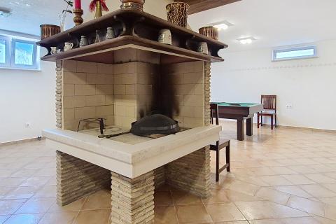 Istra, Ka&scaron;telir-Labinci - samostojeća kuća sa 3 stana, pogled more