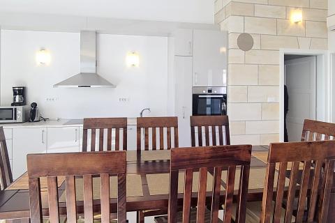 Istra, Ka&scaron;telir-Labinci - samostojeća kuća sa 3 stana, pogled more