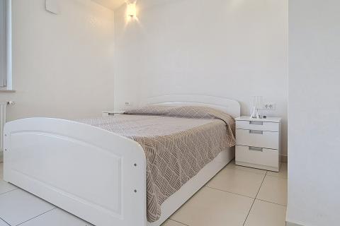 Istra, Ka&scaron;telir-Labinci - samostojeća kuća sa 3 stana, pogled more