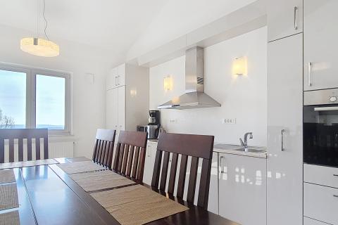 Istra, Ka&scaron;telir-Labinci - samostojeća kuća sa 3 stana, pogled more