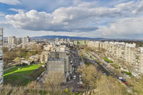 Zagreb, Travno, 66 m2 ,dvosoban stan s lođom, adaptiran