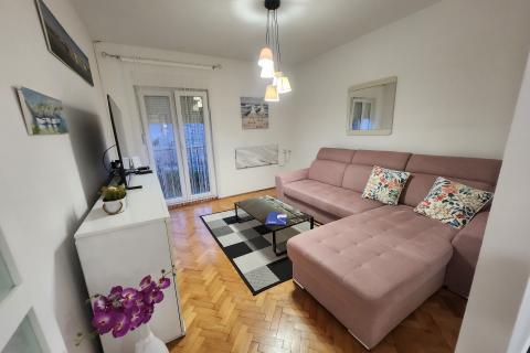 Rijeka, Trsat - 2s + db s parkingom