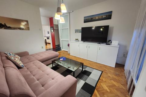 Rijeka, Trsat - 2s + db s parkingom