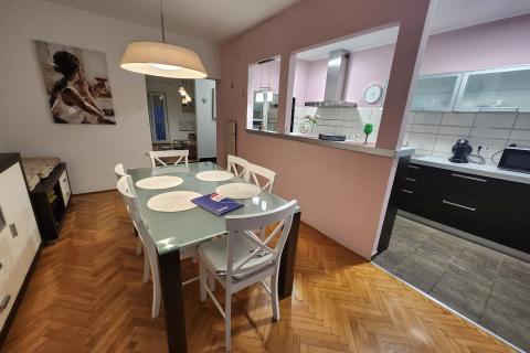 Rijeka, Trsat - 2s + db s parkingom