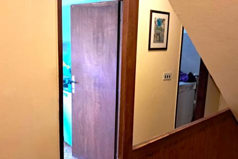 Istra,Buje-Kuća s  vrtom,3 spavaće sobe u centru