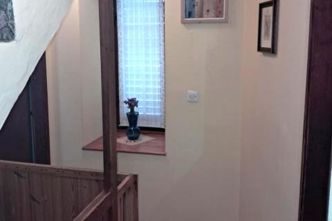 Istra,Buje-Kuća s  vrtom,3 spavaće sobe u centru