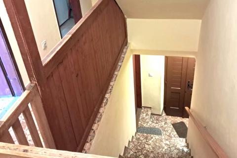 Istra,Buje-Kuća s  vrtom,3 spavaće sobe u centru