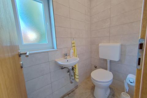 OTOK KRK-MALINSKA bliža okolica, kuća za najam