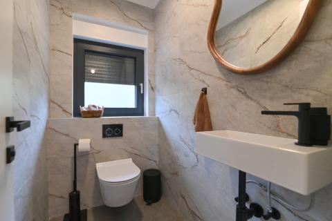 Opatija- luksuzni penthouse za dugoročan najam