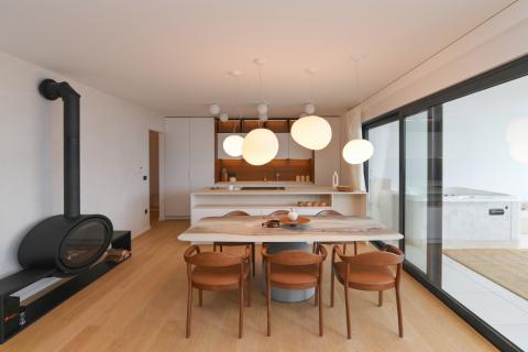 Opatija- luksuzni penthouse za dugoročan najam