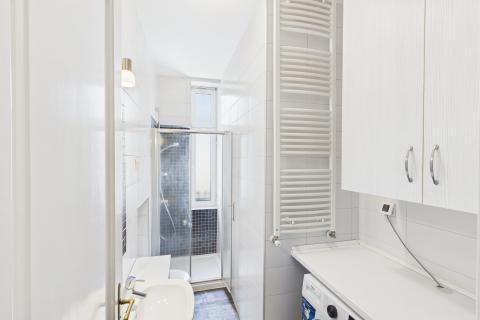 OPATIJA-namje&scaron;ten stan 3s+db u vili sa velikom terasom