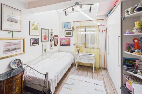 Zagreb, Rude&scaron; &ndash; obiteljska kuća s dva stana, dvori&scaron;tem i parkirnim mjestom