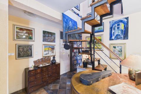 Zagreb, Rude&scaron; &ndash; obiteljska kuća s dva stana, dvori&scaron;tem i parkirnim mjestom