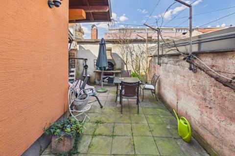 Zagreb, Rude&scaron; &ndash; obiteljska kuća s dva stana, dvori&scaron;tem i parkirnim mjestom