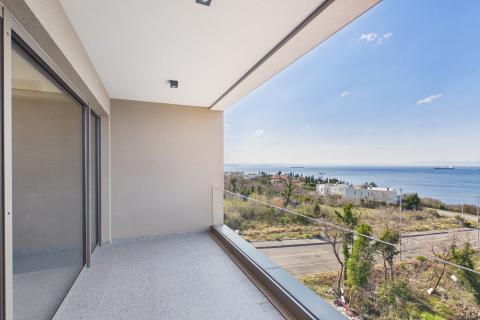 Condo/Apartment Rožići, Kostrena, 305m2