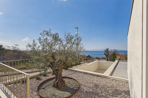 Condo/Apartment Rožići, Kostrena, 305m2