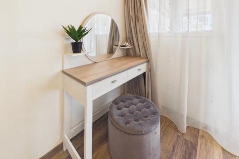 Istra , Poreč okolica - Samostojeća kuća sa 4 apartmana i bazenom