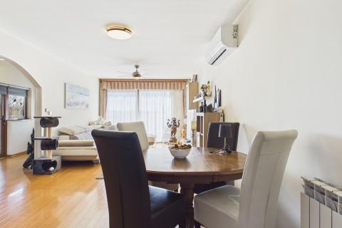 Istra , Poreč okolica - Samostojeća kuća sa 4 apartmana i bazenom