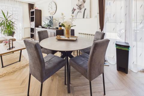 Istra , Poreč okolica - Samostojeća kuća sa 4 apartmana i bazenom