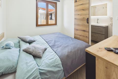 Istra , Poreč okolica - Samostojeća kuća sa 4 apartmana i bazenom