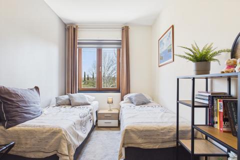 Istra , Poreč okolica - Samostojeća kuća sa 4 apartmana i bazenom