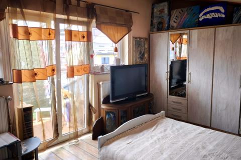 Zagreb, Rude&scaron; &ndash; obiteljska kuća s dva stana, dvori&scaron;tem i parkirnim mjestom