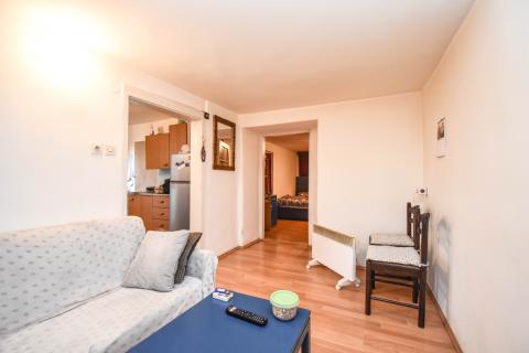 Zagreb, Tre&scaron;njevka, stan u suterenu 40 m2