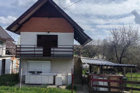 Klo&scaron;tar Ivanić - legalizirana kuća 60 m2