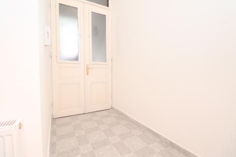 Zagreb, Palmotićeva &ndash; poslovni prostor za ured, 77m2