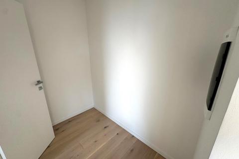 OPATIJA,PAVLOVAC- stan 3S+ DB s krovnom terasom i pogledom na more