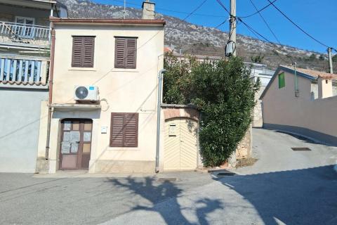 Tribalj- kuća u blizini jezera 