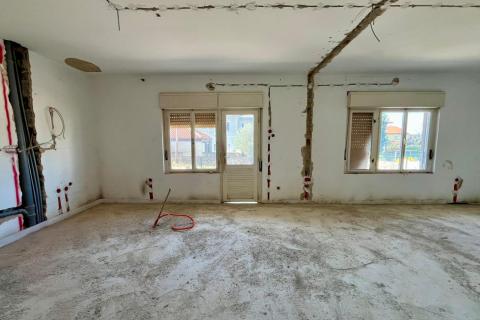 Crikvenica, Jadranovo - kuća za adaptaciju sa 3 jedinice