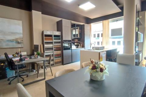 Istra, Novigrad - Poslovni prostor na odličnoj lokaciji