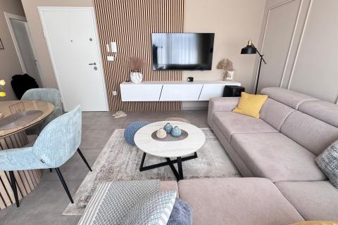 Rijeka, Sar&scaron;oni, dvosoban stan, okućnica