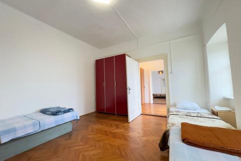 Hreljin - Samostojeća kuća, teren, velika okućnica i prekrasan pogled