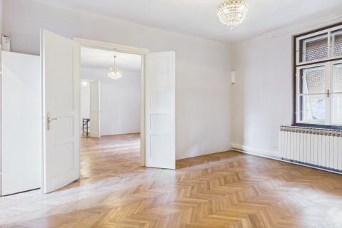 Zagreb, Gundulićeva - građanski 5-sobni stan s garažom