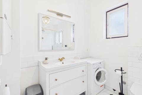 Zagreb, Gundulićeva - građanski 5-sobni stan s garažom