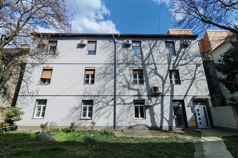 Zagreb, Gundulićeva - građanski 5-sobni stan s garažom