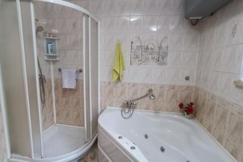 Rijeka, Kastav - 2S + DB - okućnica